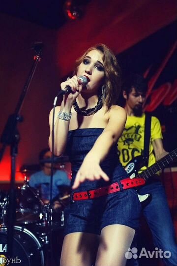 Ведущий + Певица + Диджей