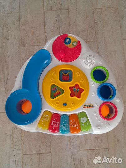 Развивающий столик