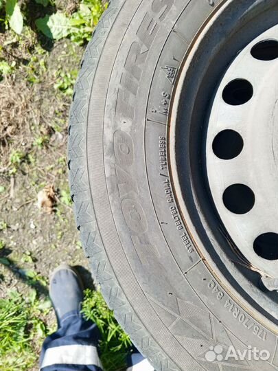 Toyo Observe GIZ2 175/70 R14