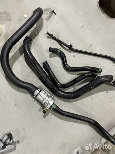 Авторазбор Трубки охлаждения веста термостат