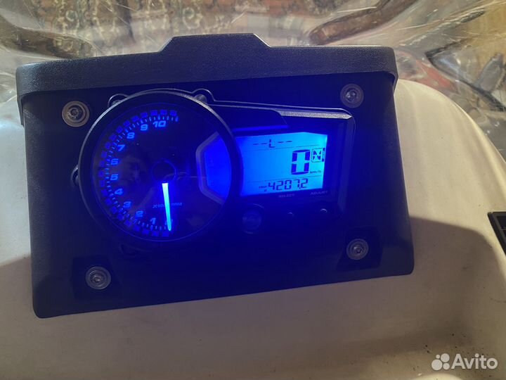 Продаю снегоход