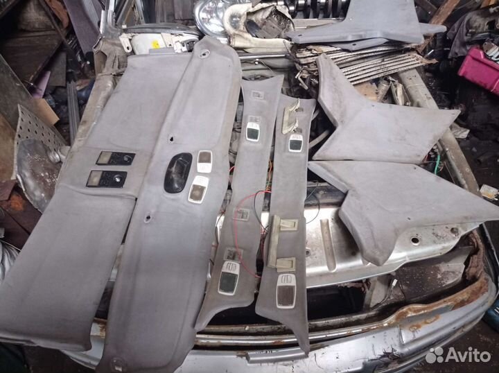 Продам люксовые потолочные консоли на Волгу 31105