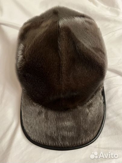 Бейсболка из меха нерпы
