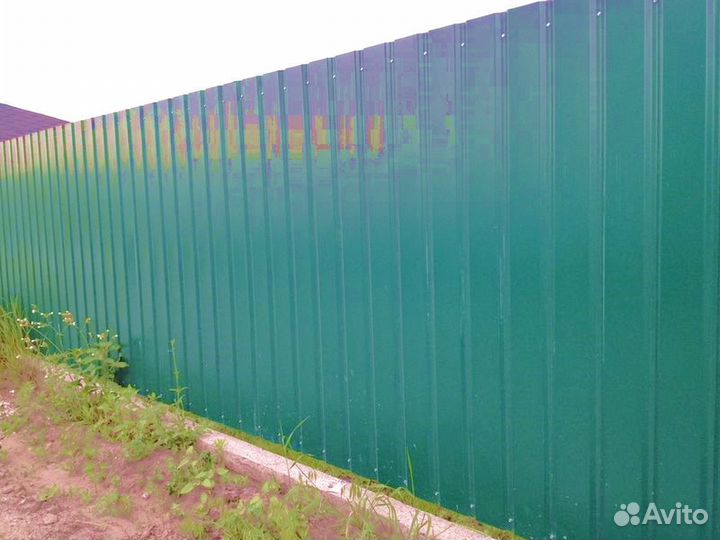 Заборы из профнастила