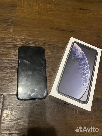 Телефон iPhone