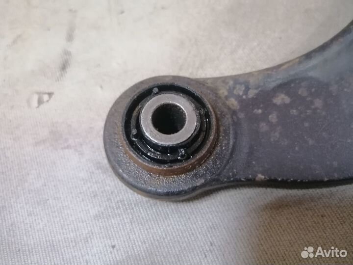 Рычаг подвески задний левый Ford Focus II