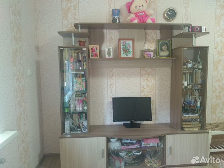 Стенка в гостиную