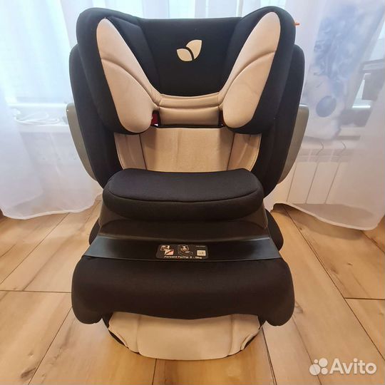 Детское автокресло joie trillo shield