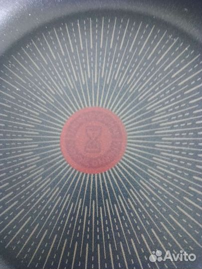 Сковорода tefal новая 24см