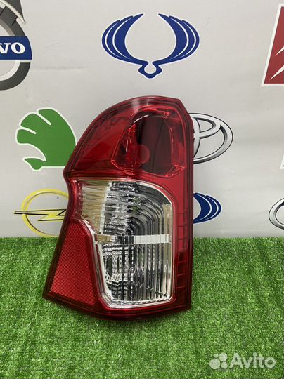 Фонарь левый ssang yang actyon sports 2011-2016