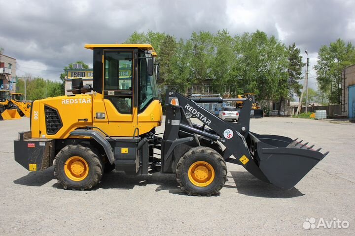 Фронтальный погрузчик Redstar 200, 2023