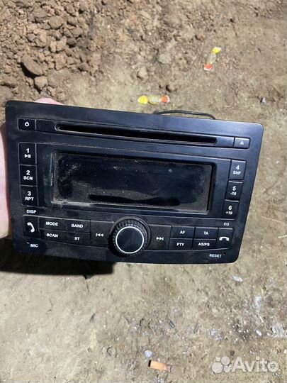 Штатная магнитола priora 1