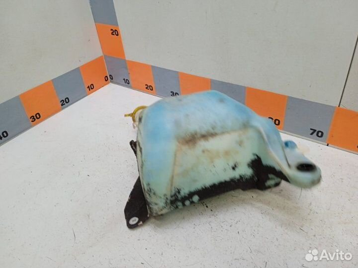 Бачок омывателя лобового стекла Dodge Stratus JA