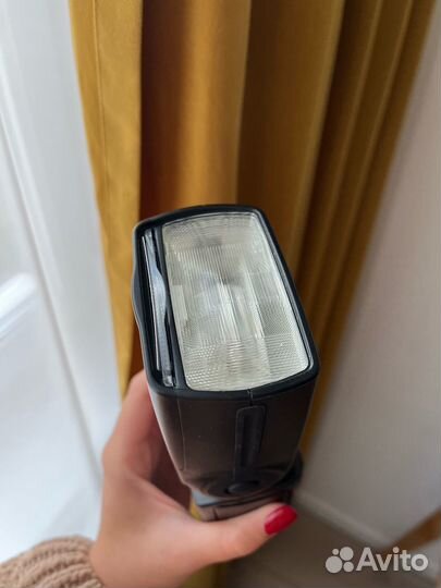 Вспышка Yongnuo YN560IV
