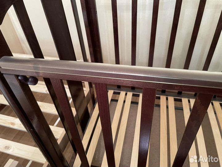 Детская кровать с поперечным маятником +матрас