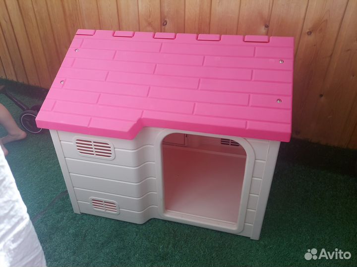 Домик для маленькой собаки