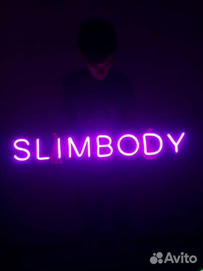 Неоновая вывеска