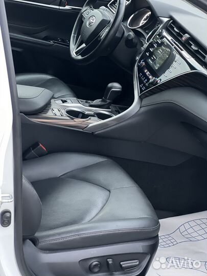 Toyota Camry 2.5 AT, 2019, 92 500 км