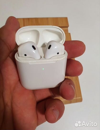 Без проводные наушники airpods 2