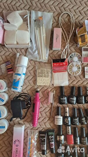 Маникюрный набор с лампой