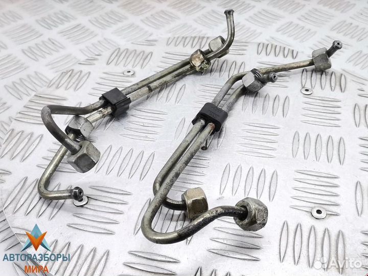 Трубка топливная Audi A3 8L 1999