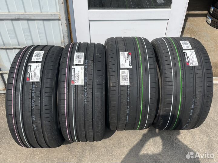 Yokohama Advan Sport V107E 315/35 R21 и 275/40 R21 111Y