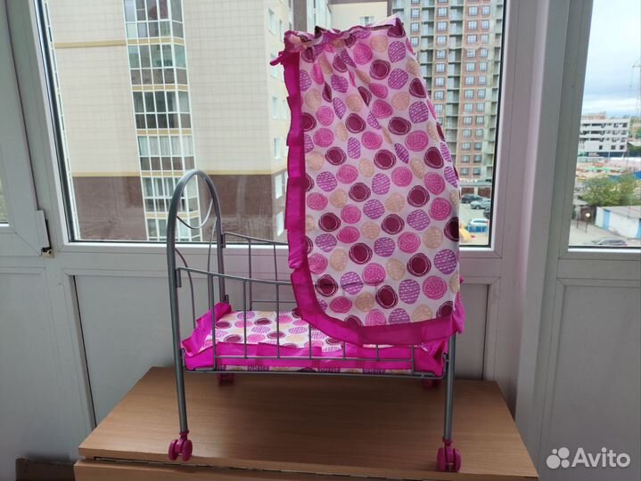 Кроватка для кукол