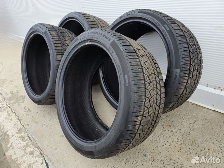 Continental ContiWinterContact TS 860S 295/35 R21 и 315/30 R22 107V