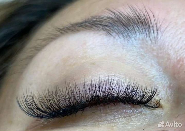 Наращивание ресниц на дому