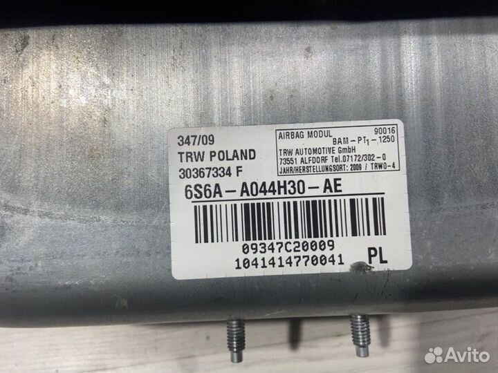 Подушка безопасности (в торпедо) Ford Fusion