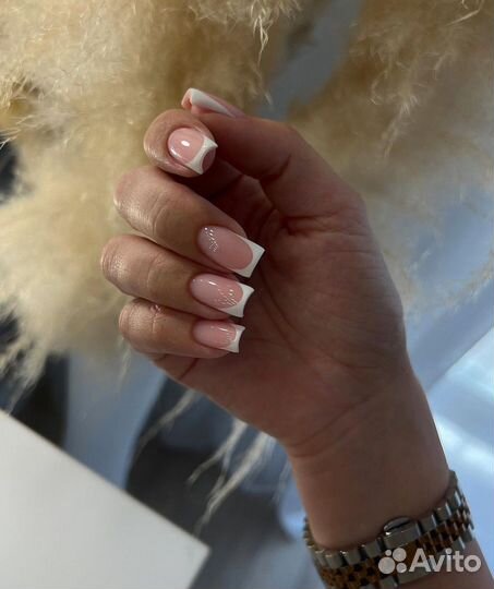 Маникюр и педикюр