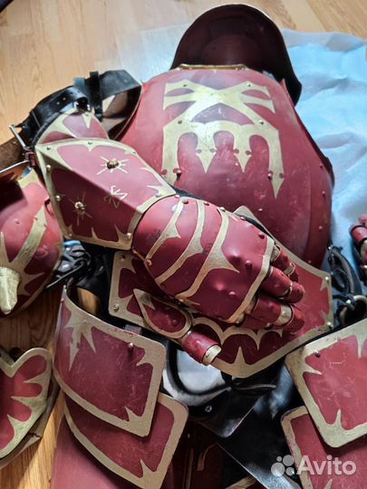 Доспехи рыцаря