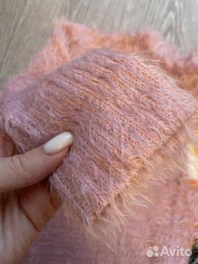 Свитера и теплые кофты для девочки