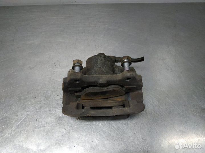 Суппорт передний правый Opel Corsa D Z14XEP