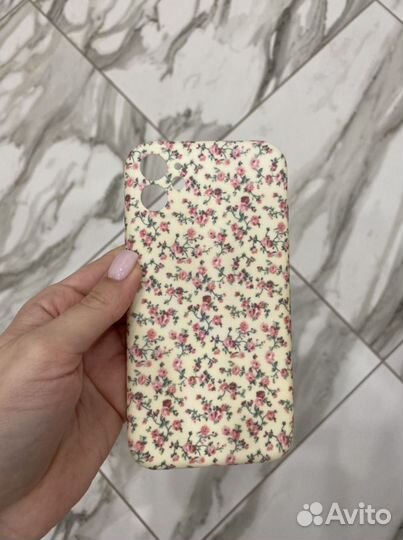 Чехол на iPhone 11