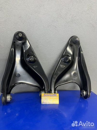 Рычаг подвески передний Лада Ларгус 2004-2009