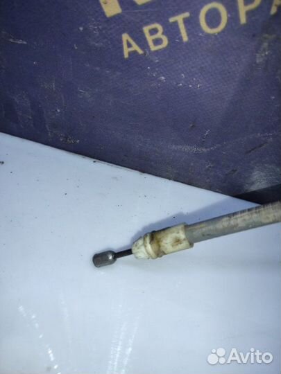 Трос стояночного тормоза задний правый Vaz Largus