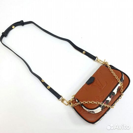 Клатч Louis Vuitton Multi Pochette