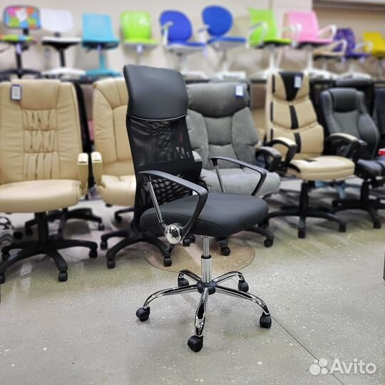 Компьютерное кресло