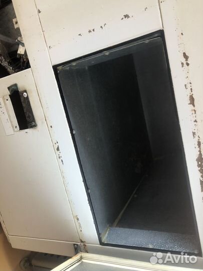 Холодильник промышленный