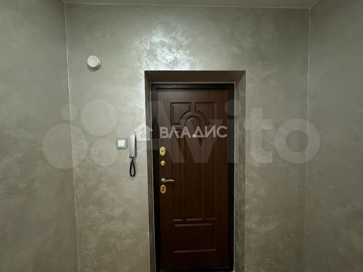 3-к. квартира, 73 м², 4/10 эт.