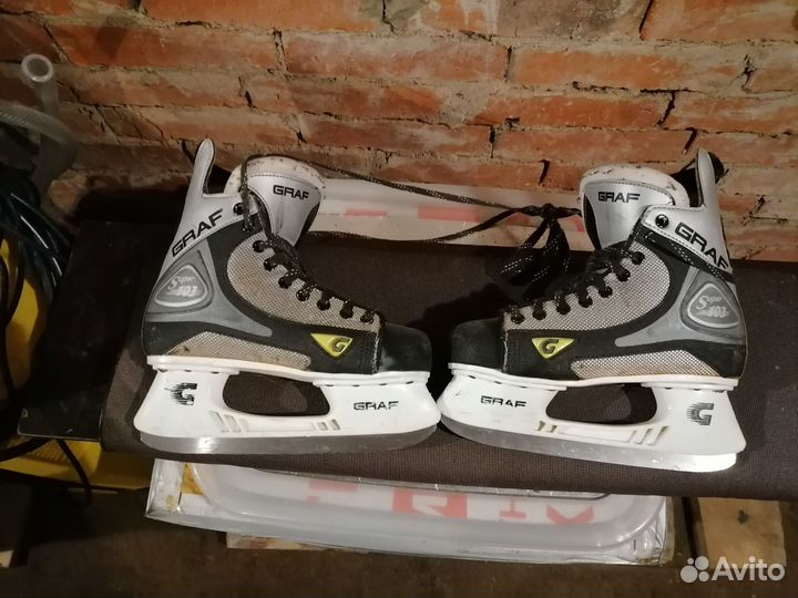 Коньки хоккейные 42 размер