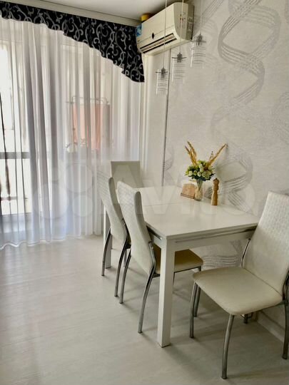 2-к. квартира, 60 м², 8/10 эт.