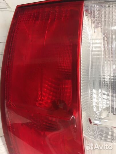 Фонарь задний правый ford focus 3 универсал