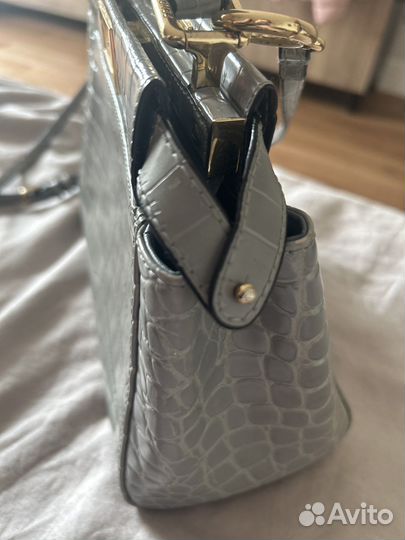 Сумка fendi peekaboo