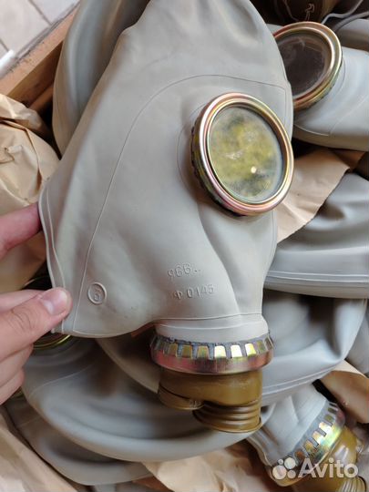 Противогаз маски