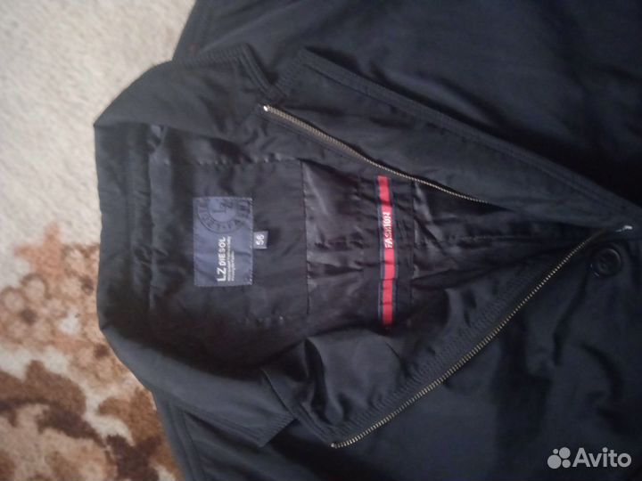 Курка ветровка