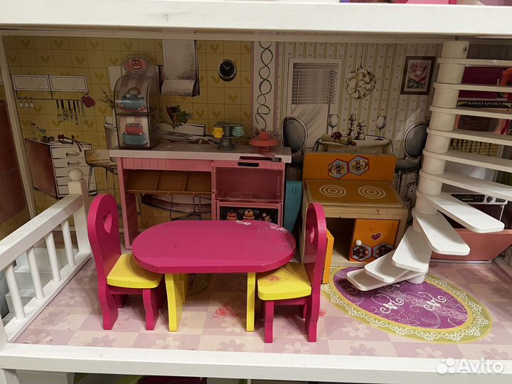 Кукольный домик