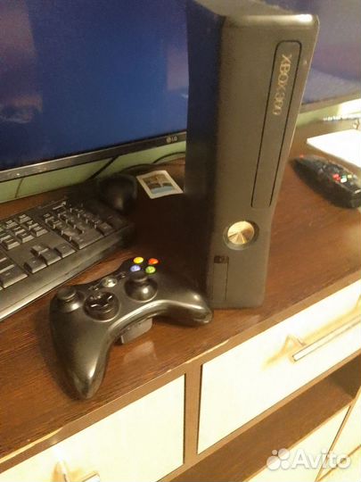 Xbox 360 freeboot 228 гб