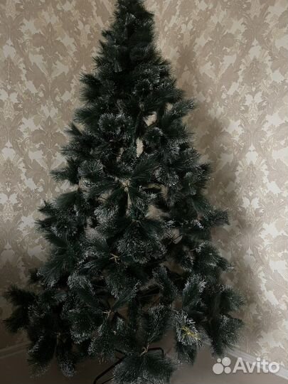 Елка искусственная